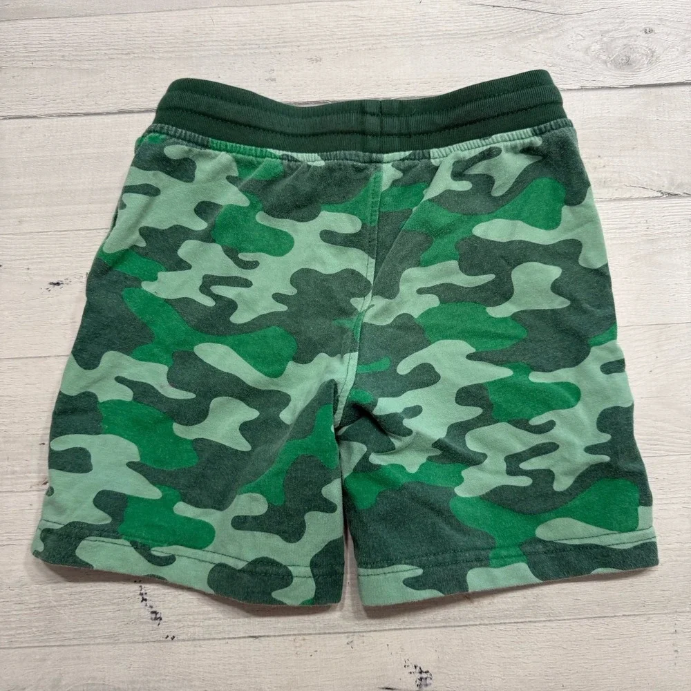 Primary kids green